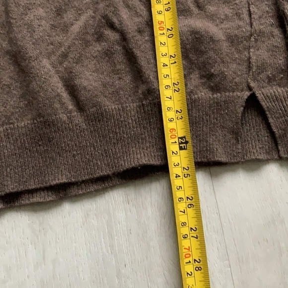 Kier & J Cashmere Sweater brown turtleneck side slits super soft size L - Picture 9 of 13